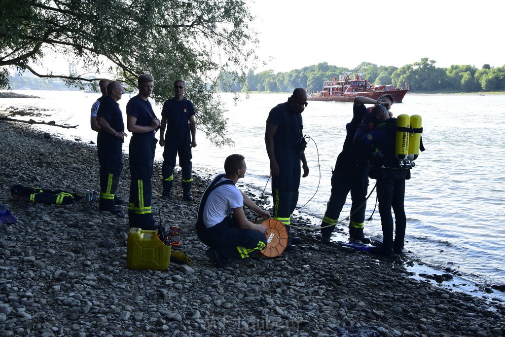 PRhein Koeln Rodenkirchen Uferstr P123.JPG - Miklos Laubert